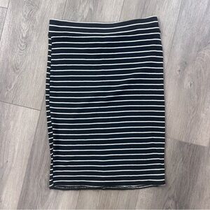 Striped Black and White Women's Bodycon Skirt Medium